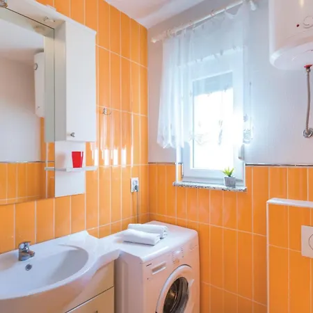 With Sea View 02 Lejlighed Makarska