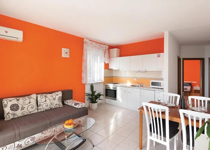 Διαμέρισμα With Sea View 02 Μακάρσκα